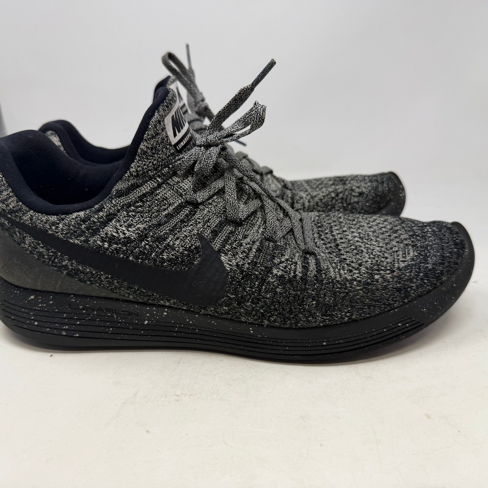 Nike Running Shoes Mens 11 LunarEpic Low Flyknit 2 Black White EUC 863779-041